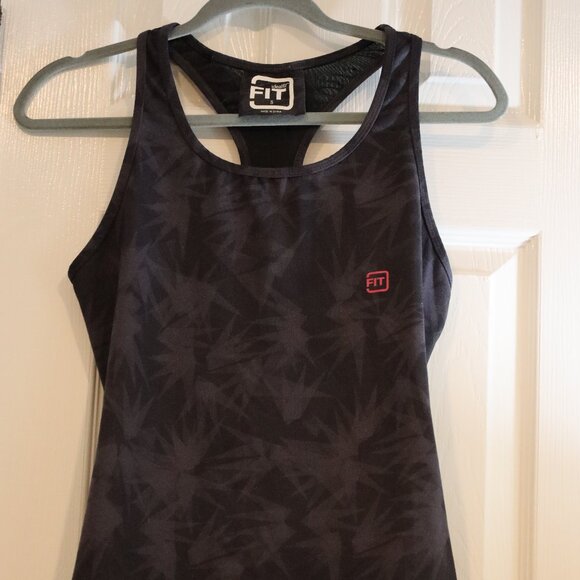 Workout Top Size Small - Picture 1 of 3